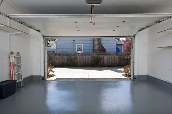 Garage Settling Repair in Brandon